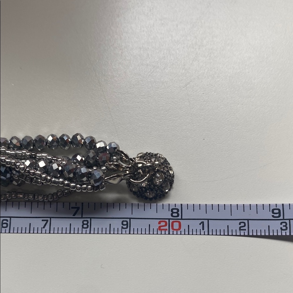Chic. Silver/Gray. Sparkly. Multi-Strand Bracelet. Gorgeous. Like NEW. - Picture 11 of 12